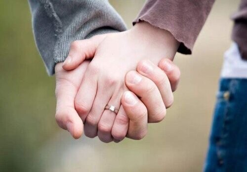 贵阳婚姻调查：婚外出轨是什么意思啊